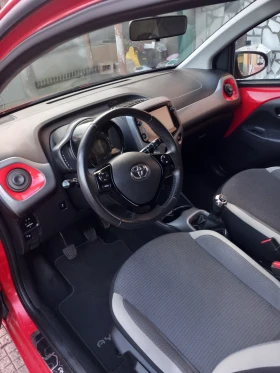 Toyota Aygo 1.0i x-play, снимка 9