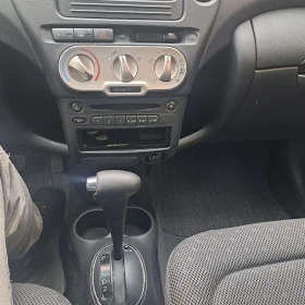 Toyota Yaris verso АВТОМАТИК , снимка 9