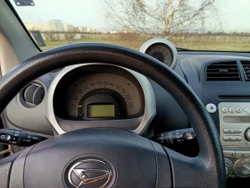 Daihatsu Sirion 1.3 TWIN CAM 16V A/C 4цилиндъра TOYOTA - 1650 € / 3227.12 лв. - 71386481 6