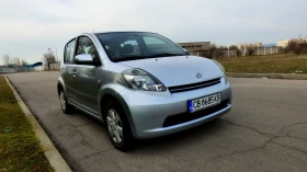 Daihatsu Sirion 1.3 TWIN CAM 16V A/C 4цилиндъра TOYOTA - 1650 € / 3227.12 лв. - 71386481 2