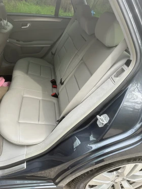 Mercedes-Benz E 220 - 8900 € / 17406.89 лв. - 86161567 10