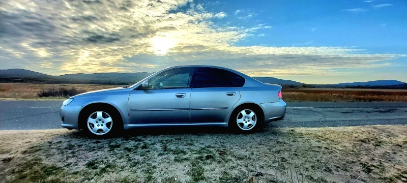 Subaru Legacy 2.0R, снимка 8 - Автомобили и джипове - 49201610