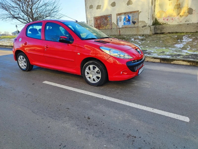 Peugeot 206 1.1, снимка 6 - Автомобили и джипове - 48506097