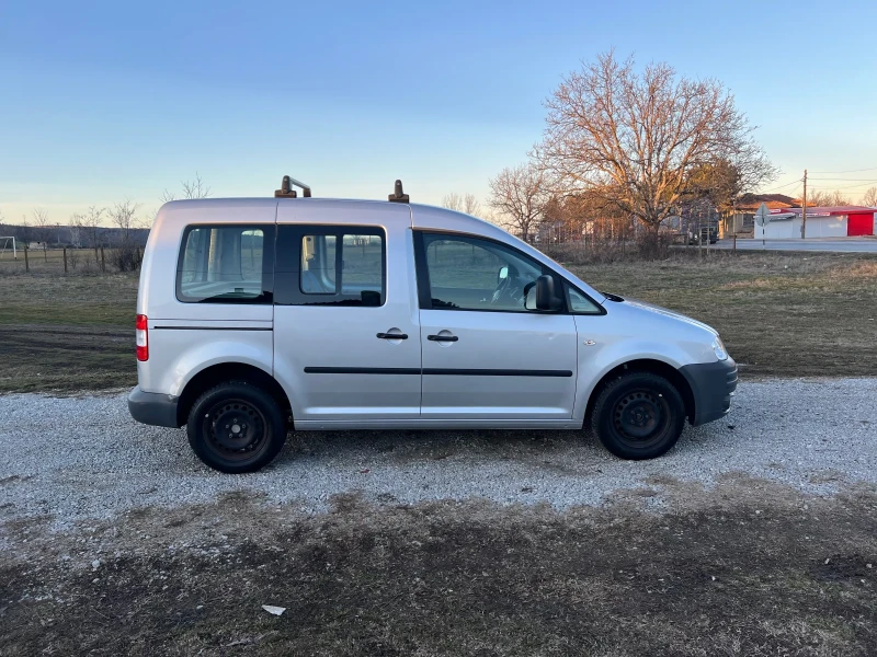 VW Caddy, снимка 6 - Автомобили и джипове - 49491686