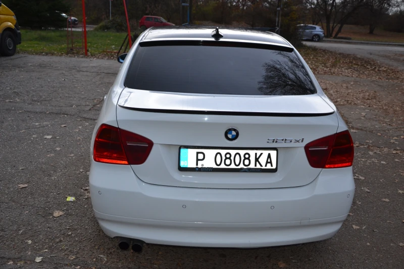 BMW 325 Xi, снимка 3 - Автомобили и джипове - 48618765