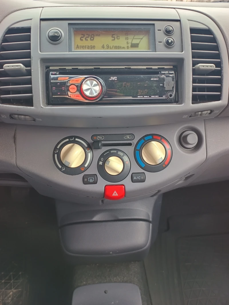 Nissan Micra 1.5 DCI/Климатик , снимка 15 - Автомобили и джипове - 49125250