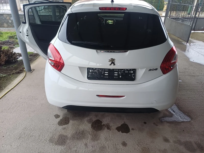 Peugeot 208, снимка 6 - Автомобили и джипове - 49172018