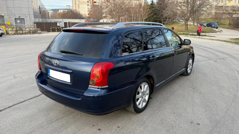 Toyota Avensis, снимка 4 - Автомобили и джипове - 49392620