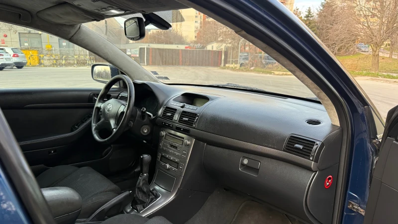 Toyota Avensis, снимка 7 - Автомобили и джипове - 49392620