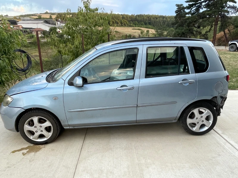 Mazda 2, снимка 2 - Автомобили и джипове - 51374133