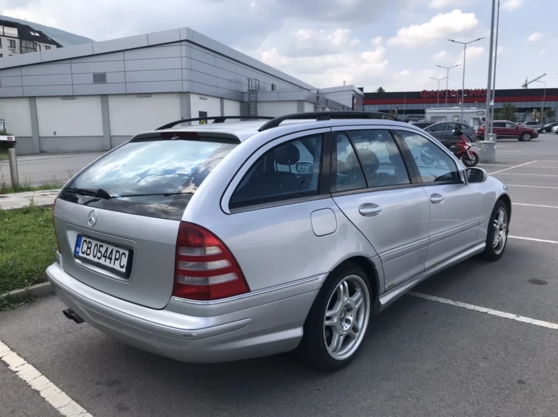 Mercedes-Benz C 32 AMG, снимка 7 - Автомобили и джипове - 51407537