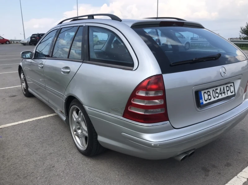 Mercedes-Benz C 32 AMG, снимка 5 - Автомобили и джипове - 51407537