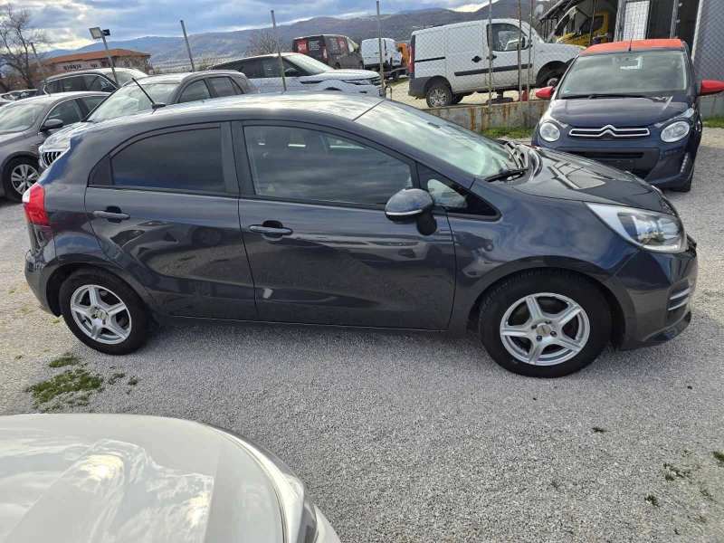 Kia Rio 1.4 CRDI Навигация| Камера| Джанти, снимка 8 - Автомобили и джипове - 51909464