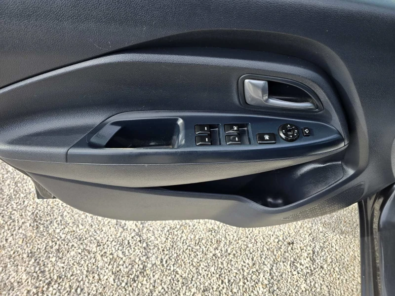 Kia Rio 1.4 CRDI Навигация| Камера| Джанти, снимка 9 - Автомобили и джипове - 51909464