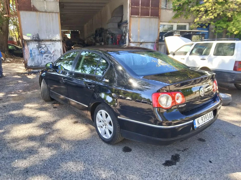 VW Passat, снимка 8 - Автомобили и джипове - 52477222