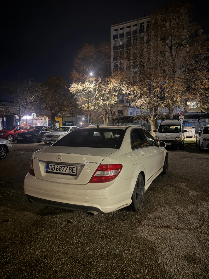 Mercedes-Benz C 300, снимка 7 - Автомобили и джипове - 52365785