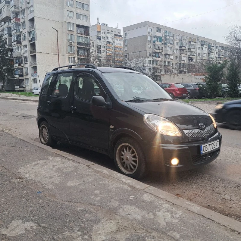 Toyota Yaris verso АВТОМАТИК 