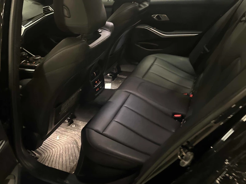 BMW 330 * * CARFAX * * АВТО КРЕДИТ * * , снимка 14 - Автомобили и джипове - 53027332