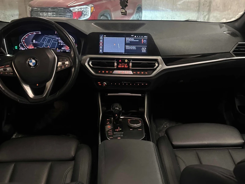 BMW 330 * * CARFAX * * АВТО КРЕДИТ * * , снимка 9 - Автомобили и джипове - 53027332