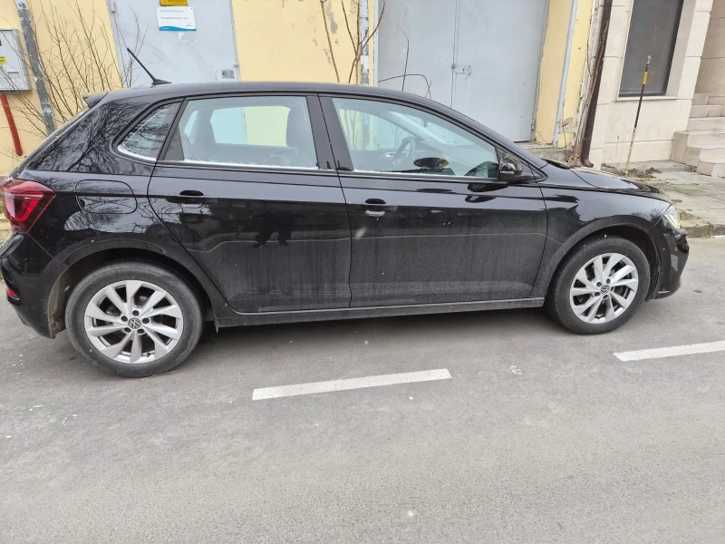VW Polo, снимка 6 - Автомобили и джипове - 53157350