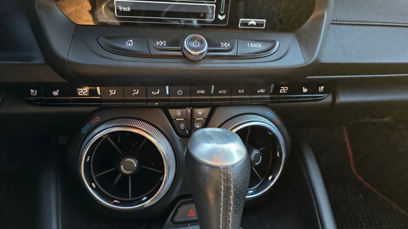 Chevrolet Camaro 2SS, снимка 13 - Автомобили и джипове - 53585934