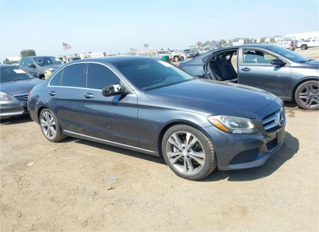 Mercedes-Benz C 300, снимка 1 - Автомобили и джипове - 48448740