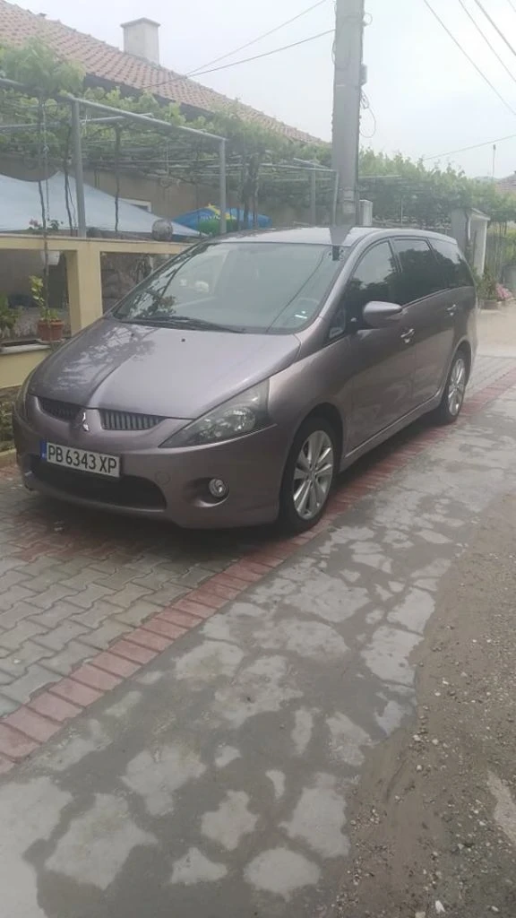 Mitsubishi Grandis, снимка 1 - Автомобили и джипове - 48708231