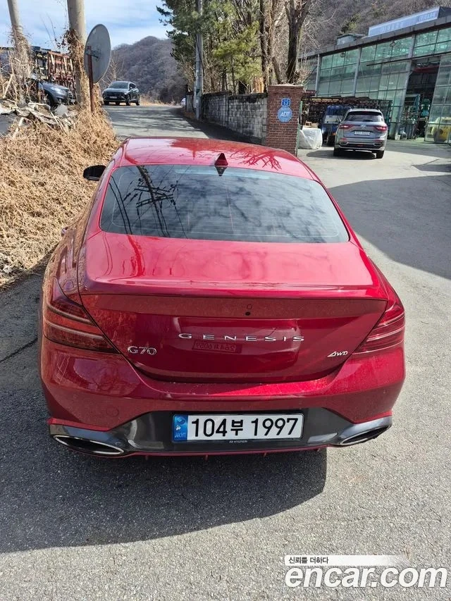 Genesis G70 2.0T, снимка 2 - Автомобили и джипове - 55038640