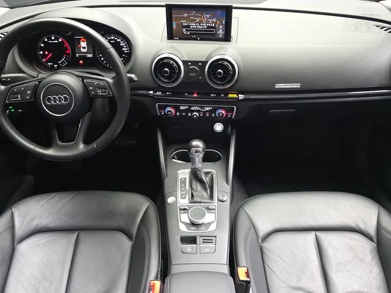 Audi A3, снимка 7 - Автомобили и джипове - 56159395