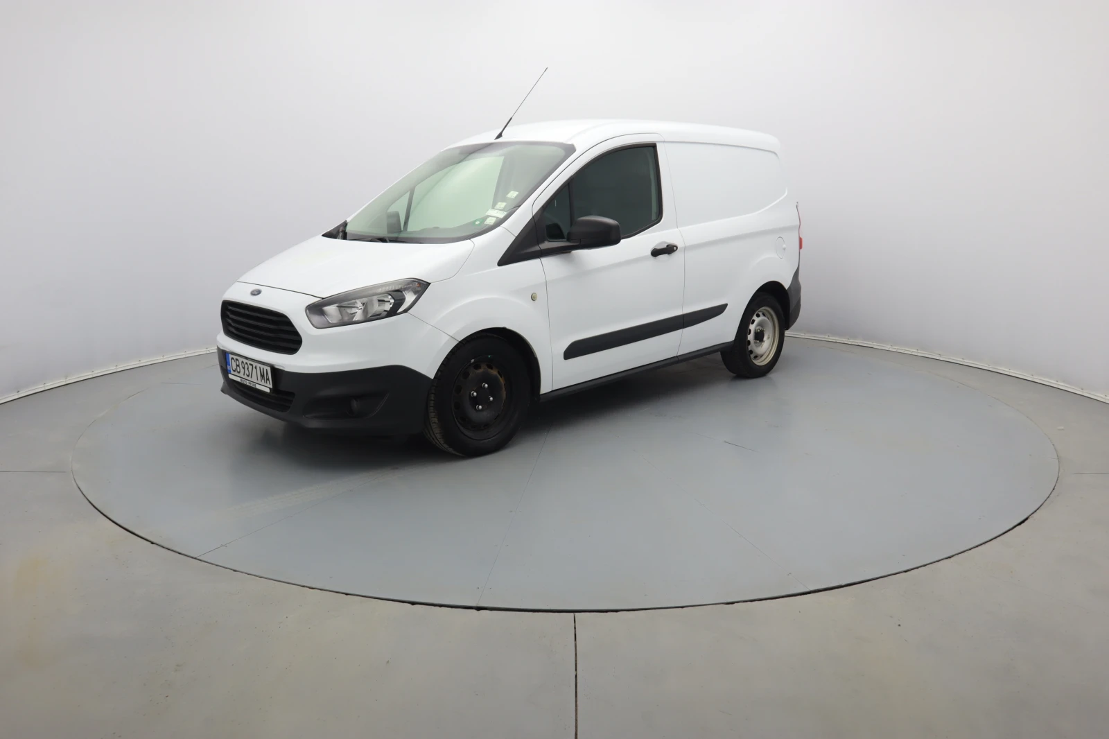 Ford Courier 1.5, снимка 1
