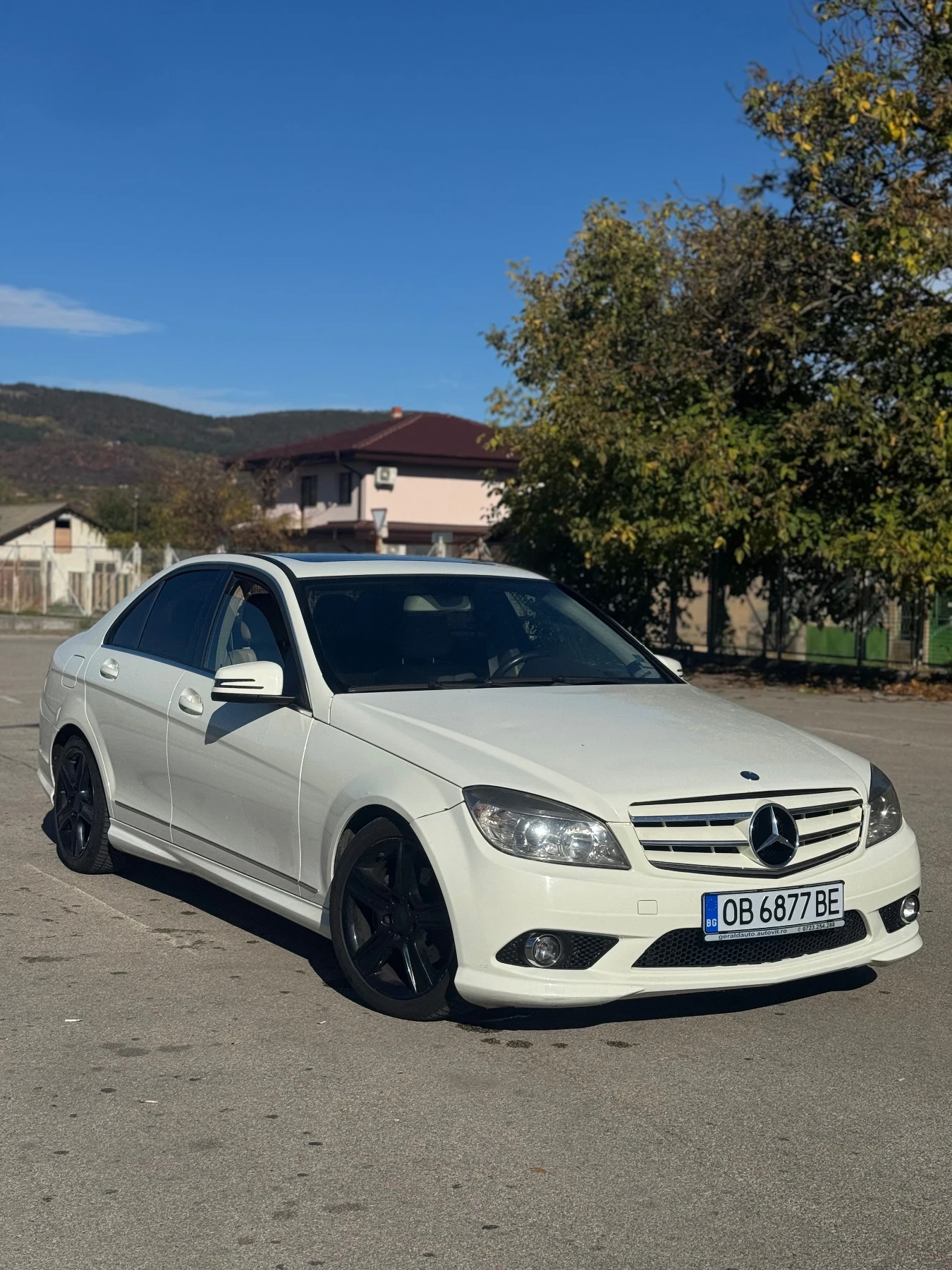 Mercedes-Benz C 300, снимка 1