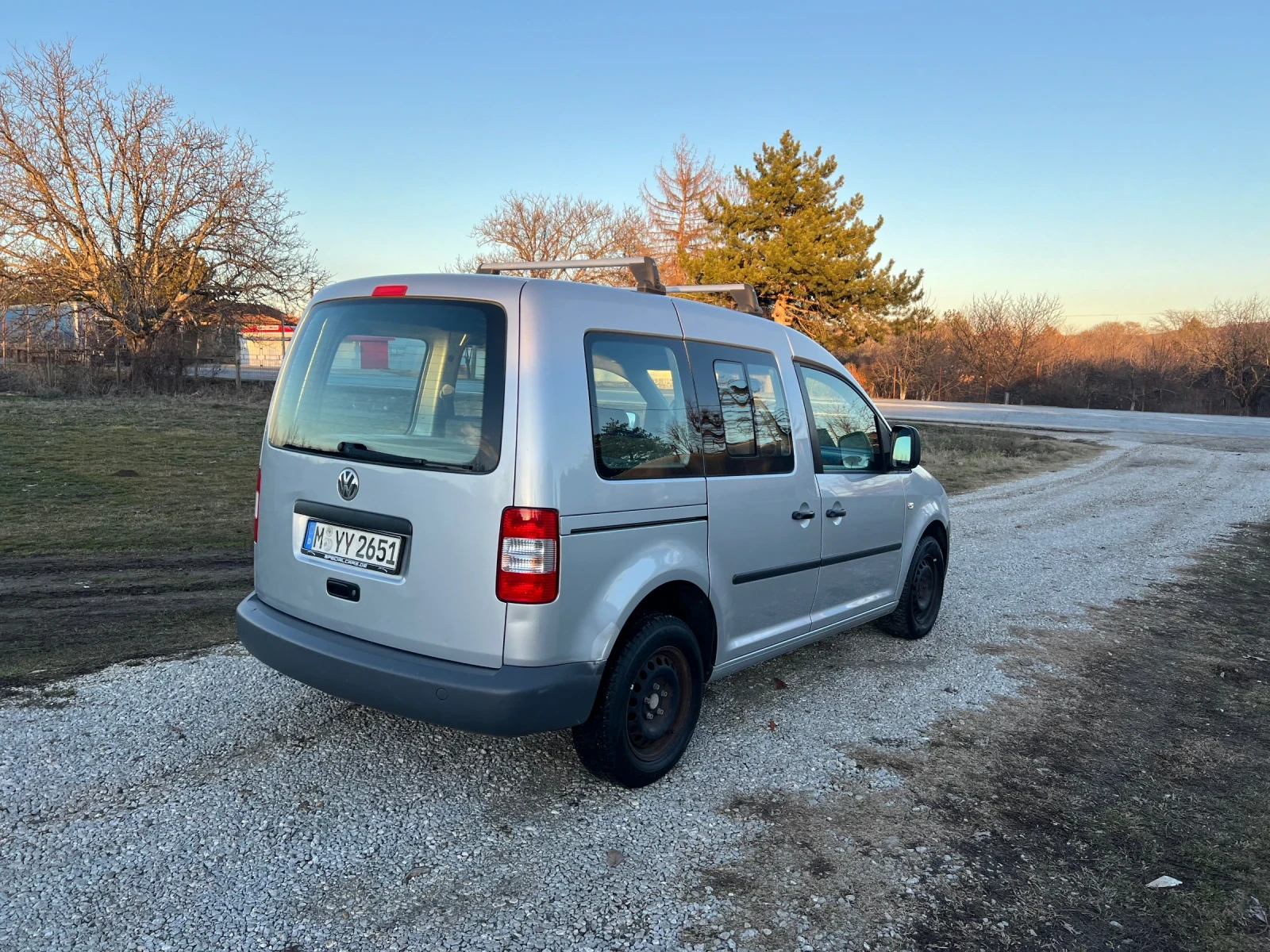 VW Caddy  - изображение 8