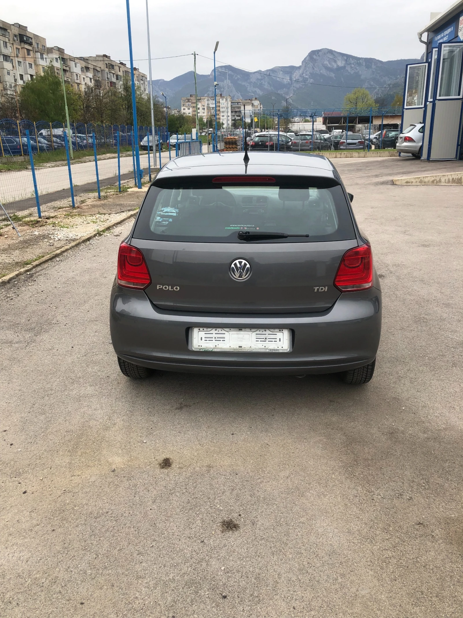 VW Polo РЕАЛНИ КИЛОМЕТРИ! - изображение 4
