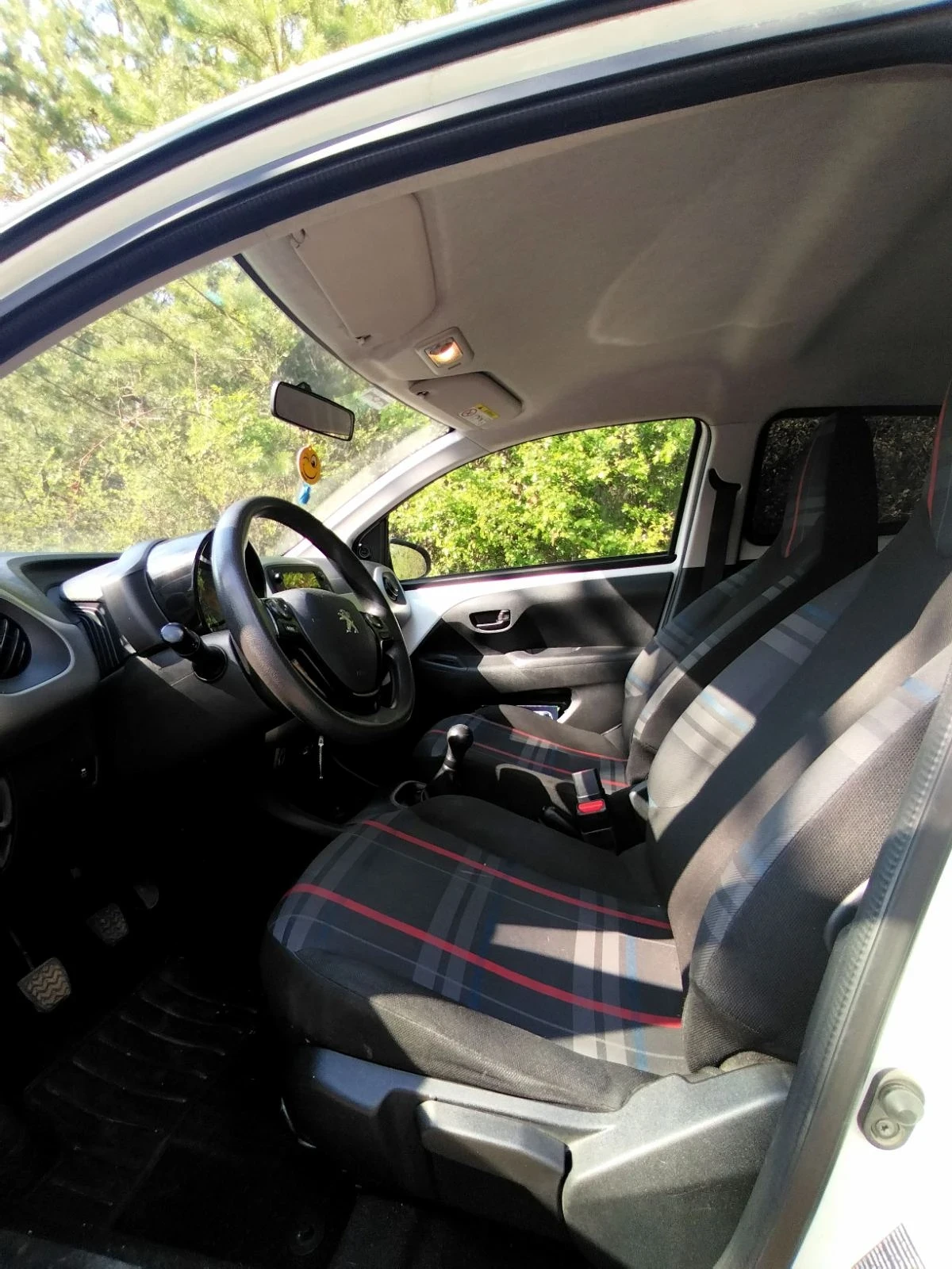 Peugeot 108 Продава се Peugeot 108   Ноември 2014, с газ - изображение 3