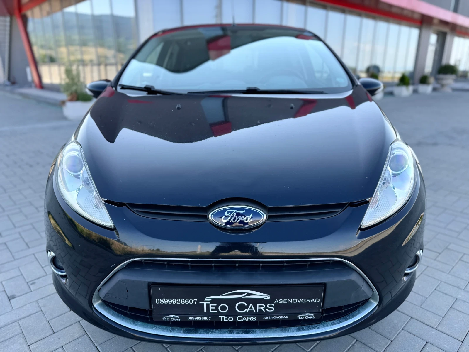 Ford Fiesta 1.4i / LPG / TITANIUM / CLIMATRONIK / PARKTRONIC  - изображение 2