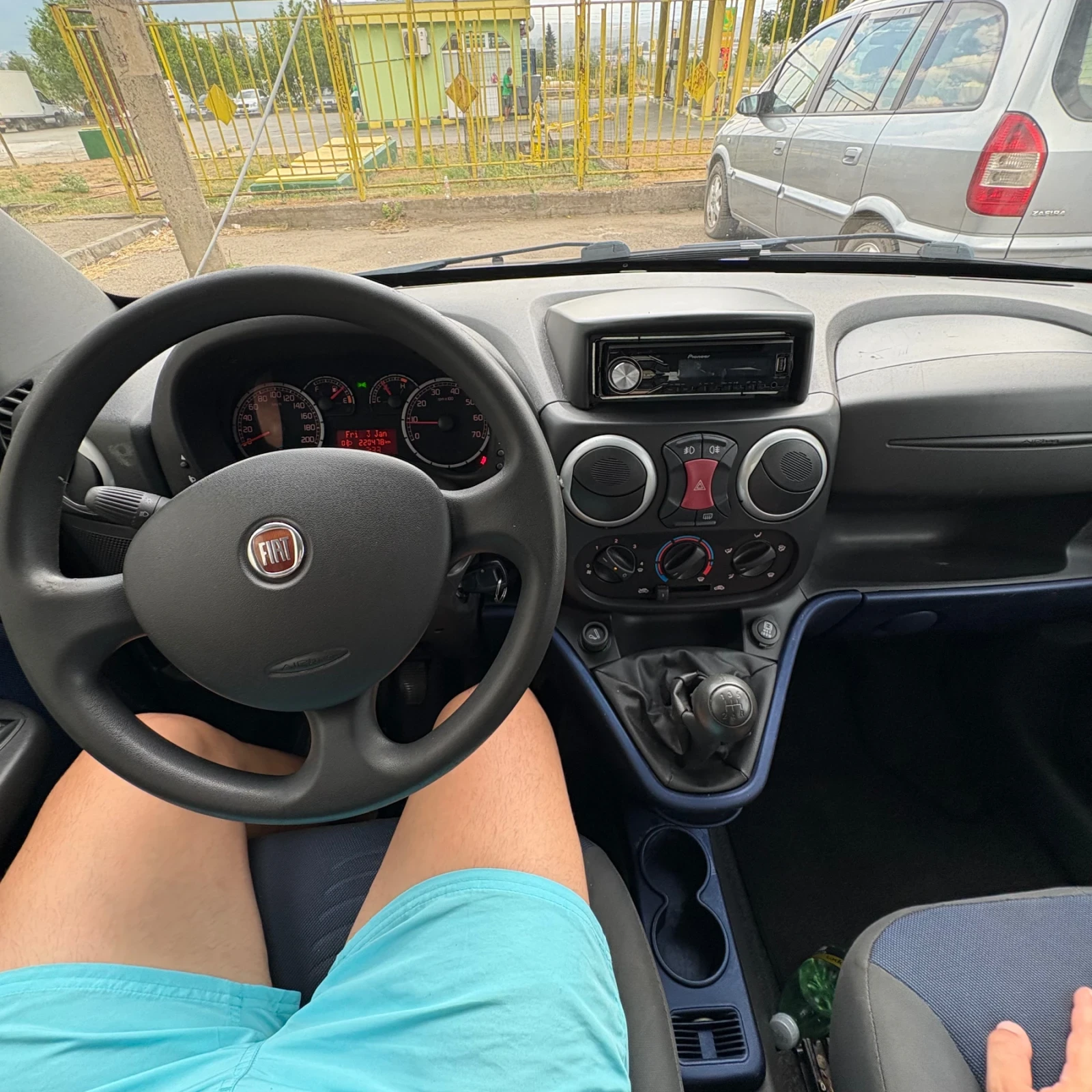 Fiat Doblo Malibu 1, 9 JTD Multijet - изображение 8