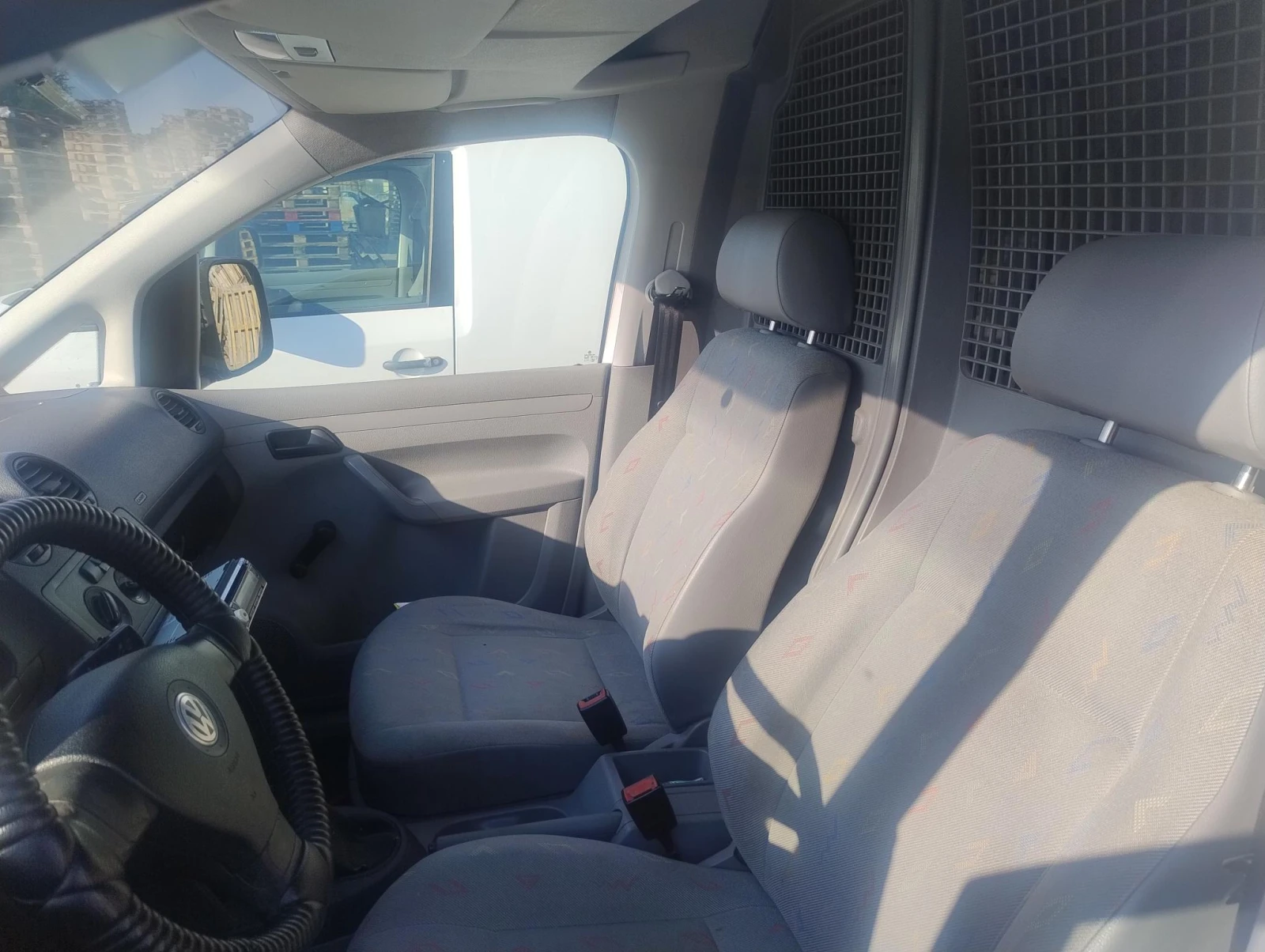 VW Caddy  - изображение 7