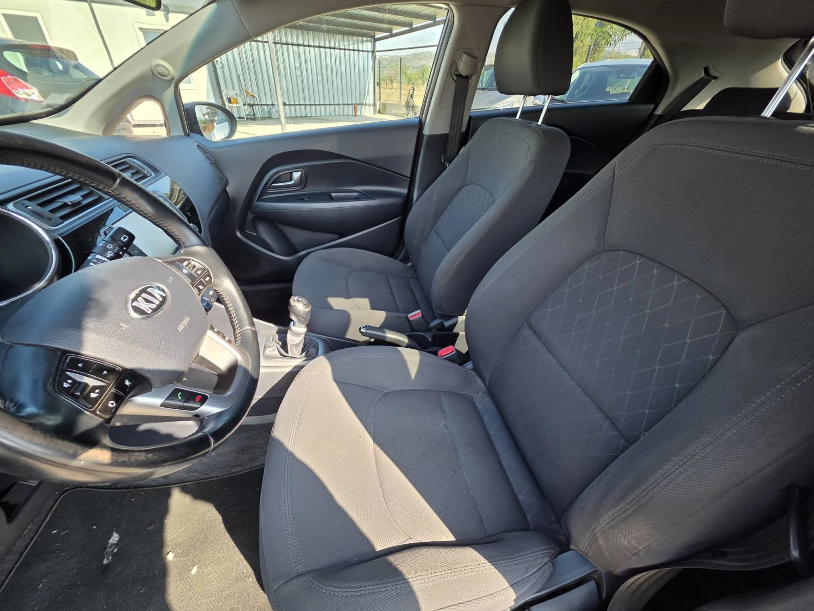 Kia Rio 1.4 CRDI Забележки| Навигация| Камера - изображение 8