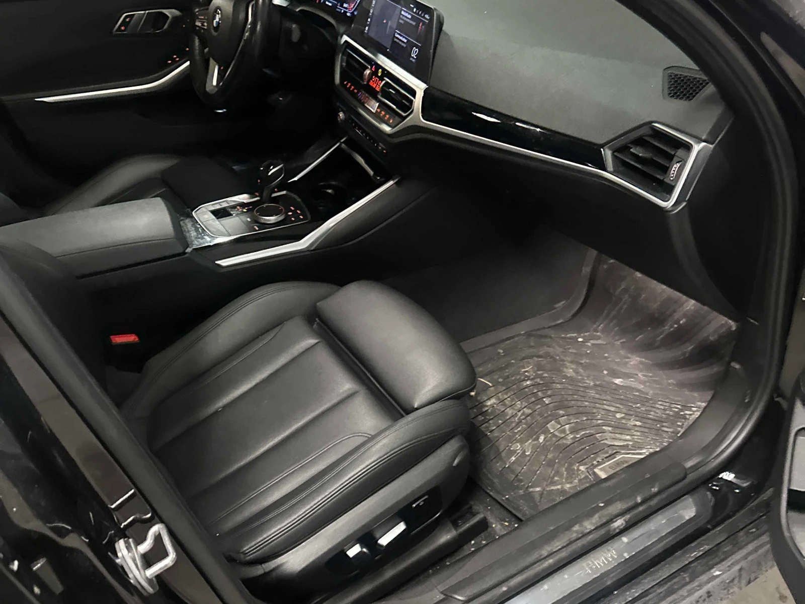 BMW 330 * * CARFAX * * ���� ������ * *  | Mobile.bg � ����������� 12