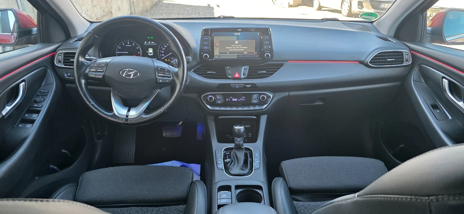 Hyundai I30 1.4 TURBO , АВТОМАT Всички Екстри  ЕВРО6 - изображение 9
