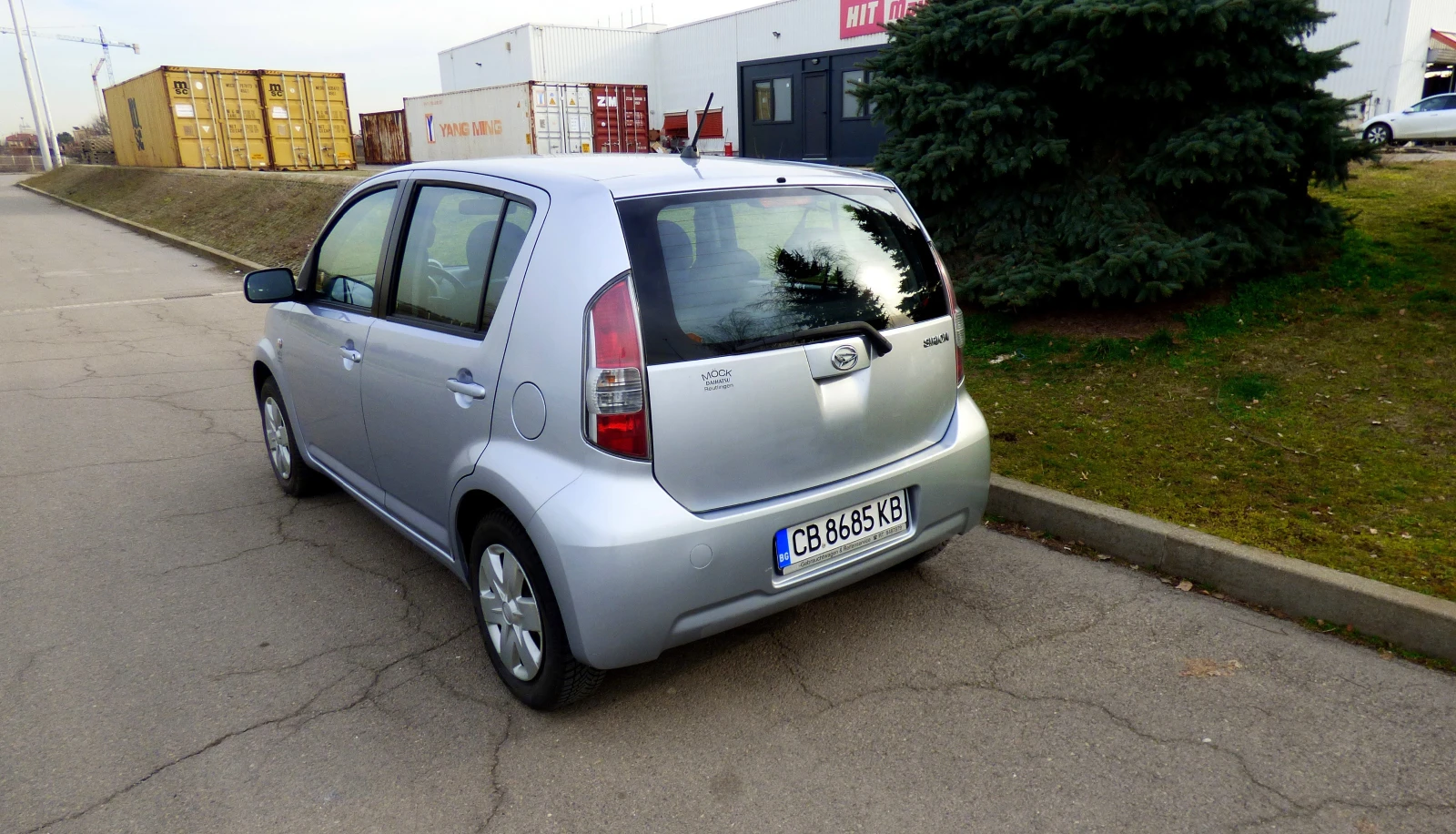 Daihatsu Sirion 1.3 TWIN CAM 16V A/C 4цилиндъра TOYOTA - изображение 4