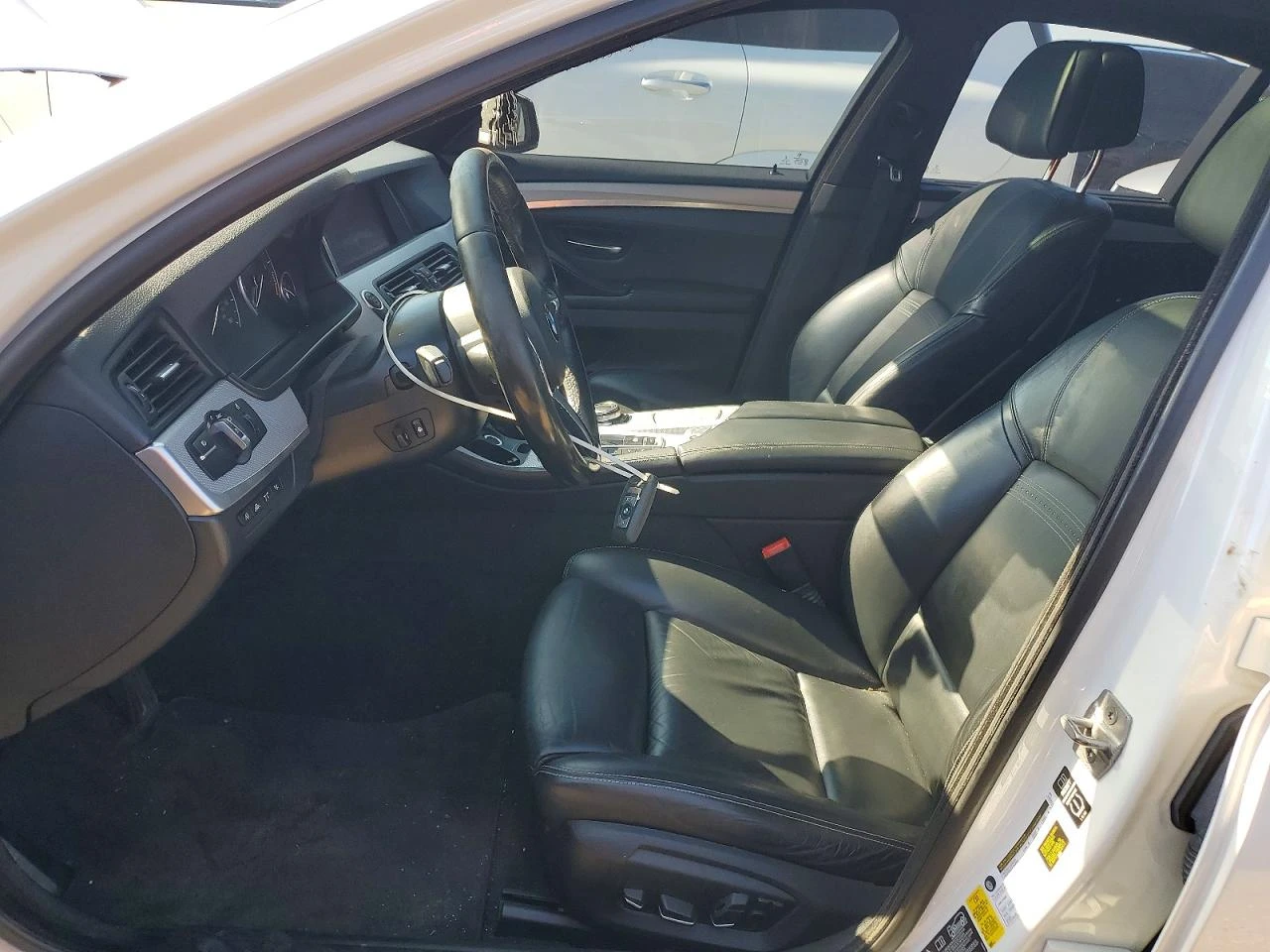 BMW 535 2015 BMW 535 XI, снимка 7 - Автомобили и джипове - 54386252
