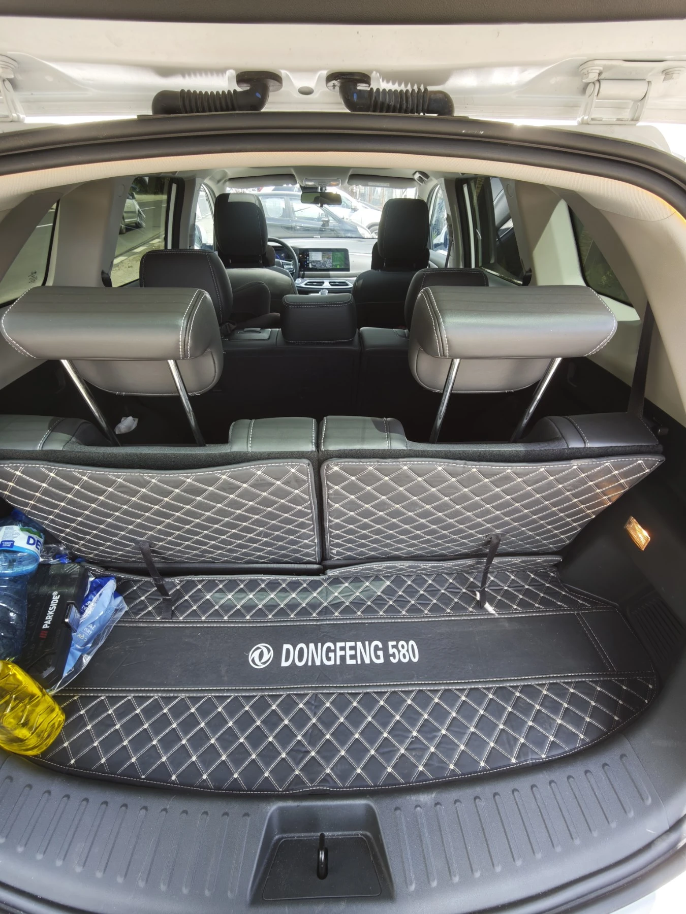 DONGFENG 600 E3 6+ 1 места, снимка 8 - Автомобили и джипове - 54725961