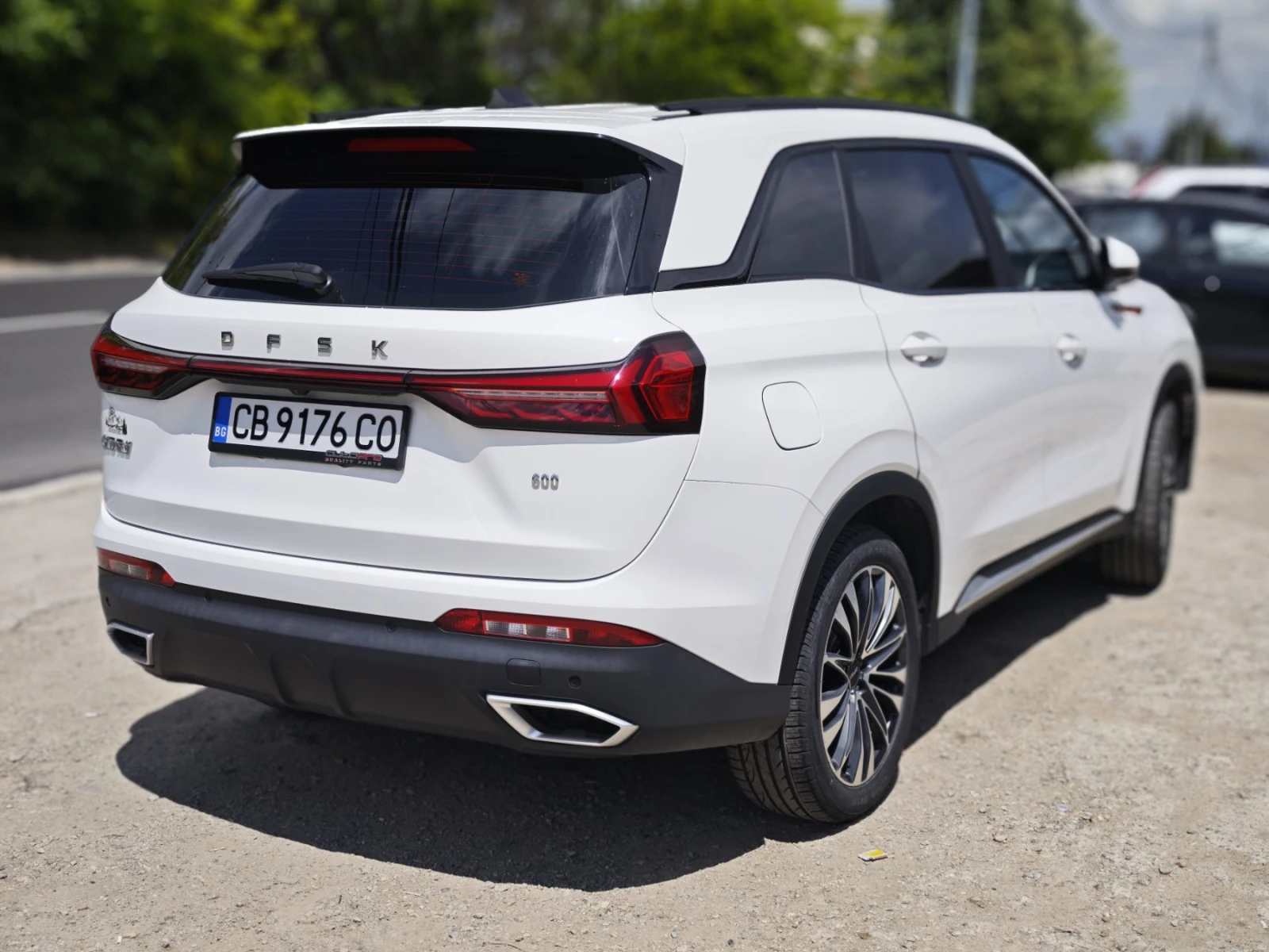 DONGFENG 600 E3 6+ 1 места, снимка 4 - Автомобили и джипове - 54725961