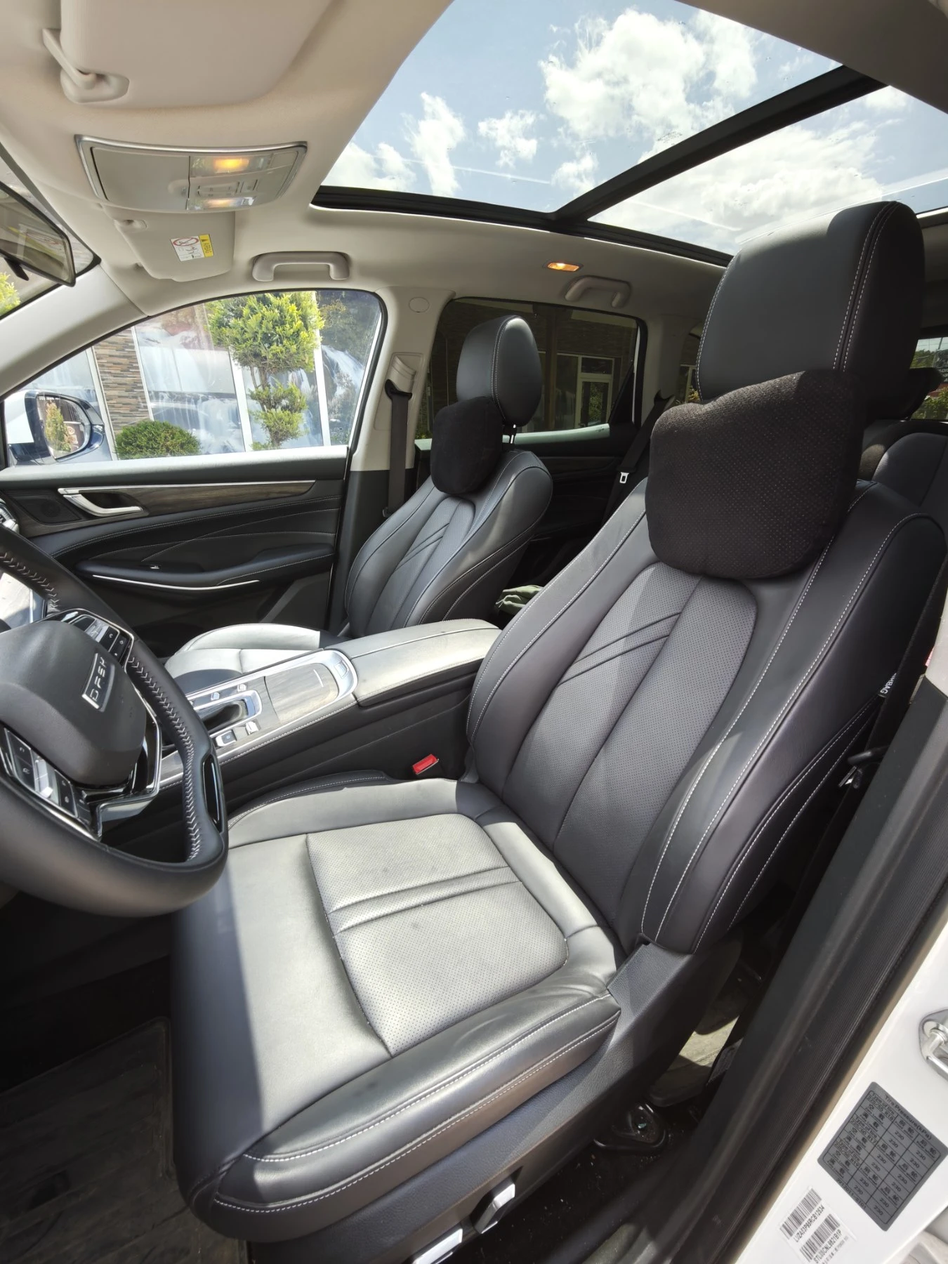 DONGFENG 600 E3 6+ 1 места, снимка 6 - Автомобили и джипове - 54725961