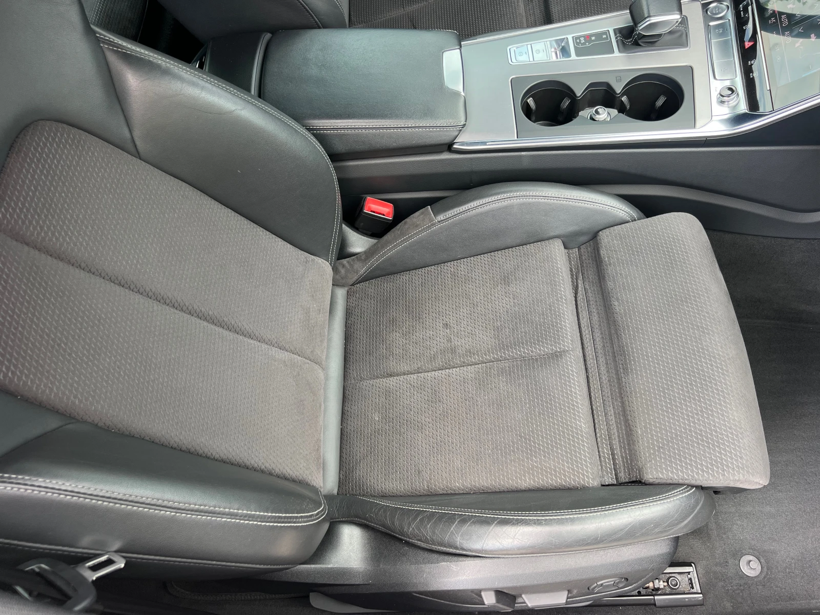 Audi A6 50TDI 3xSLINE/LED/XENON/PANORAMA/DIGITAL/FULL/MAX, снимка 13 - Автомобили и джипове - 54966560
