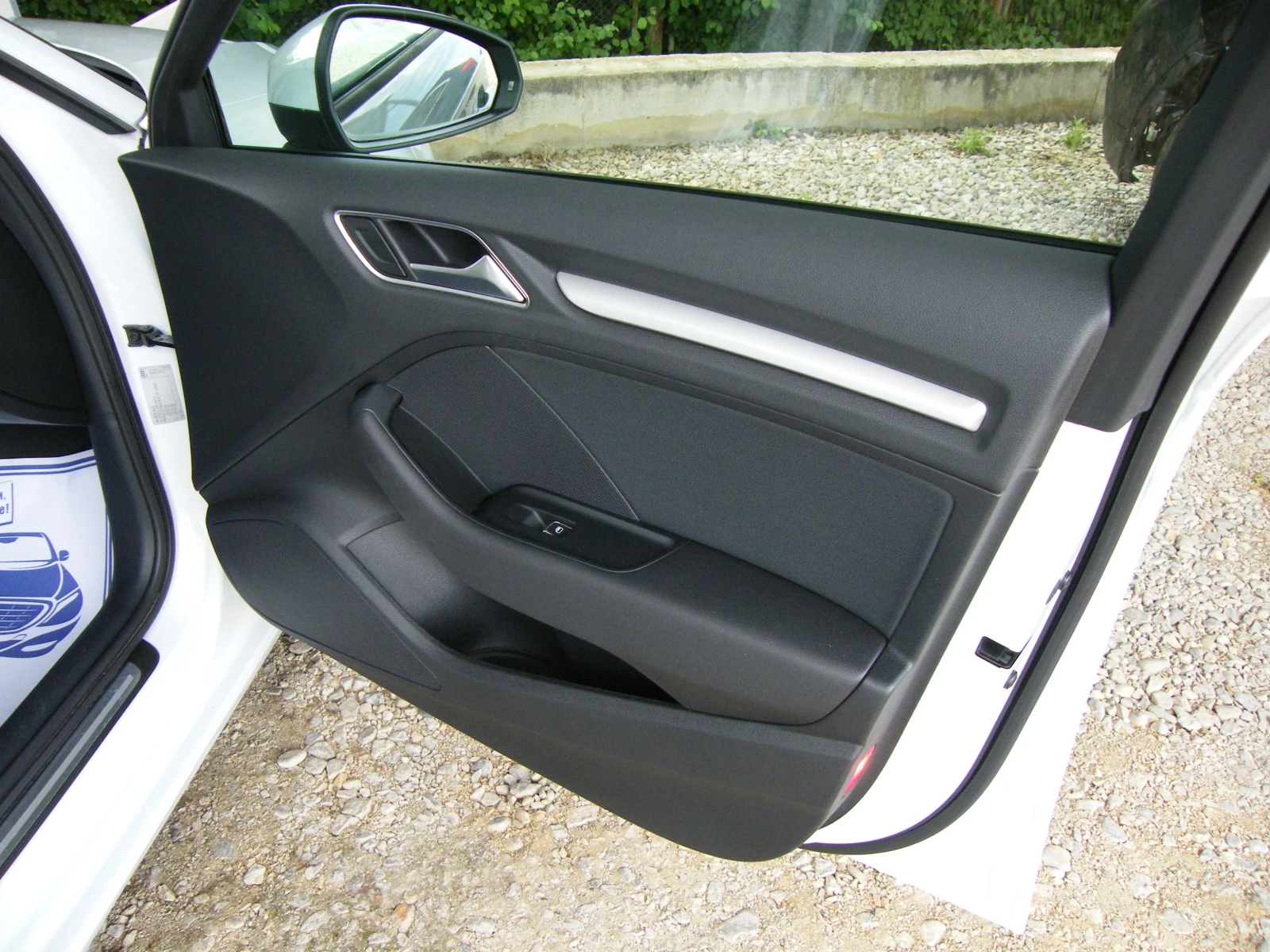 Audi A3 1.6 105кс NAVI KSENON, снимка 12 - Автомобили и джипове - 55215619