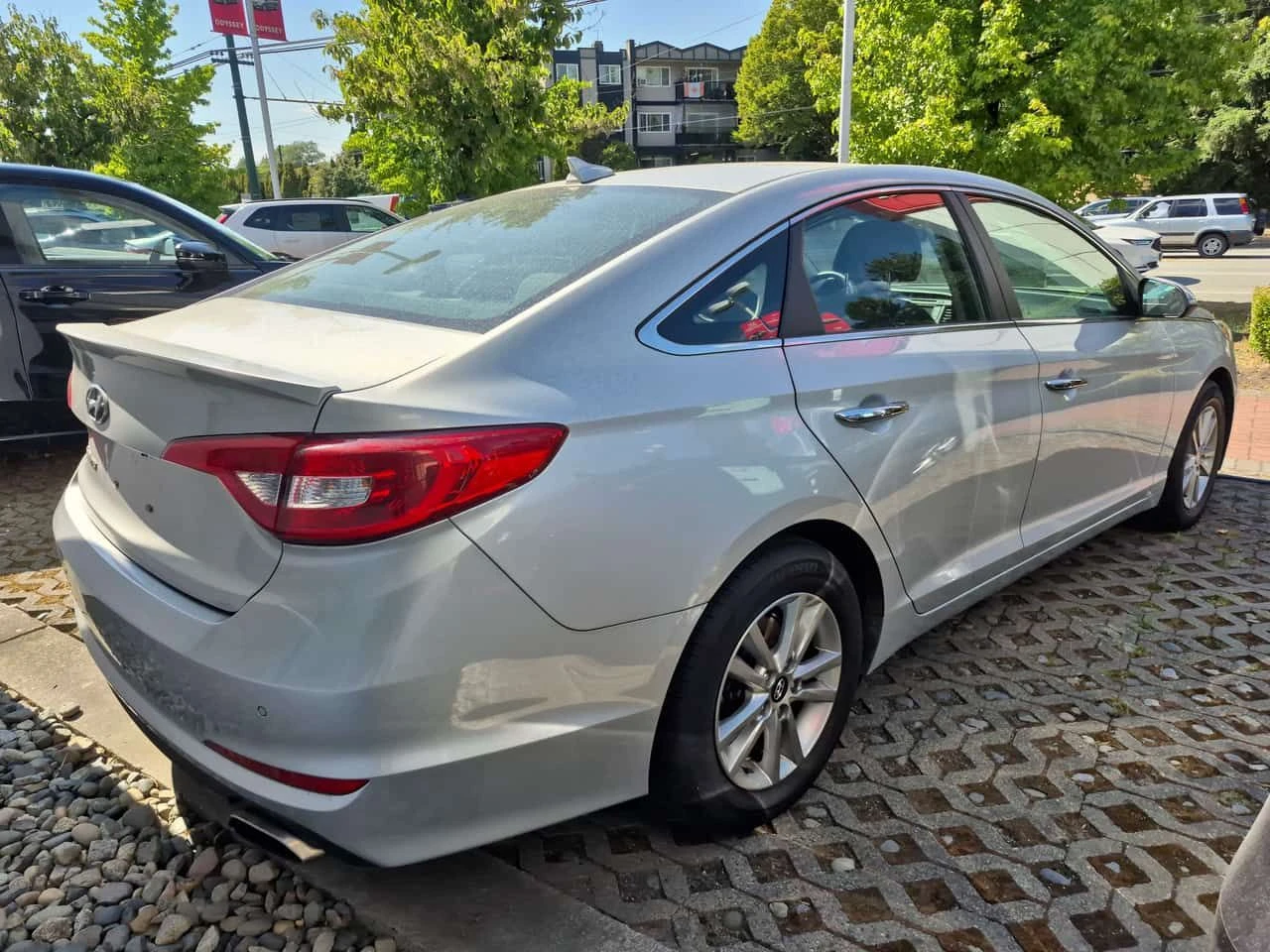 Hyundai Sonata * 2.4L GLS * АВТОКРЕДИТ БЕЗ ПЪРВОНАЧАЛНА ВНОСКА* , снимка 3 - Автомобили и джипове - 55511252