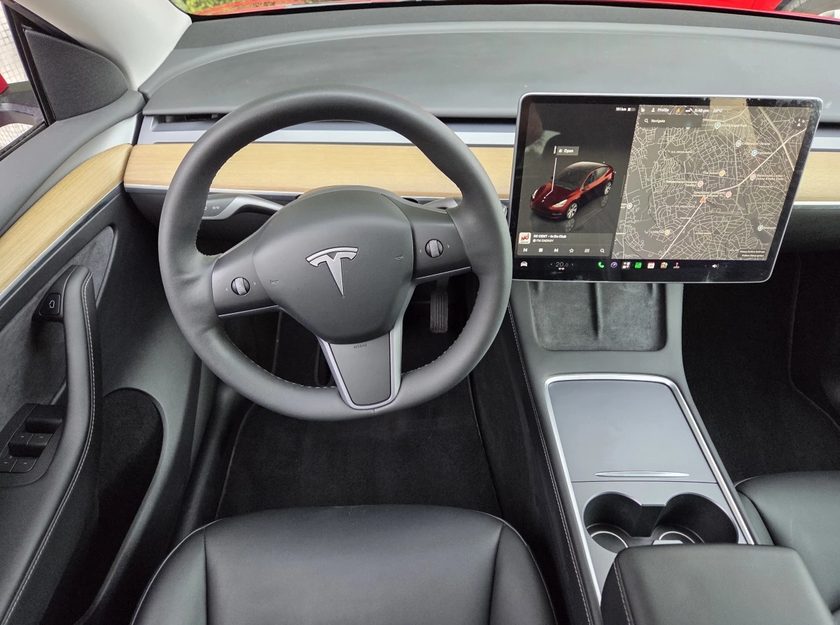 Tesla Model Y LONG RANGE DUAL MOTOR 514 kc. AWD 90000km, снимка 11 - Автомобили и джипове - 55826086