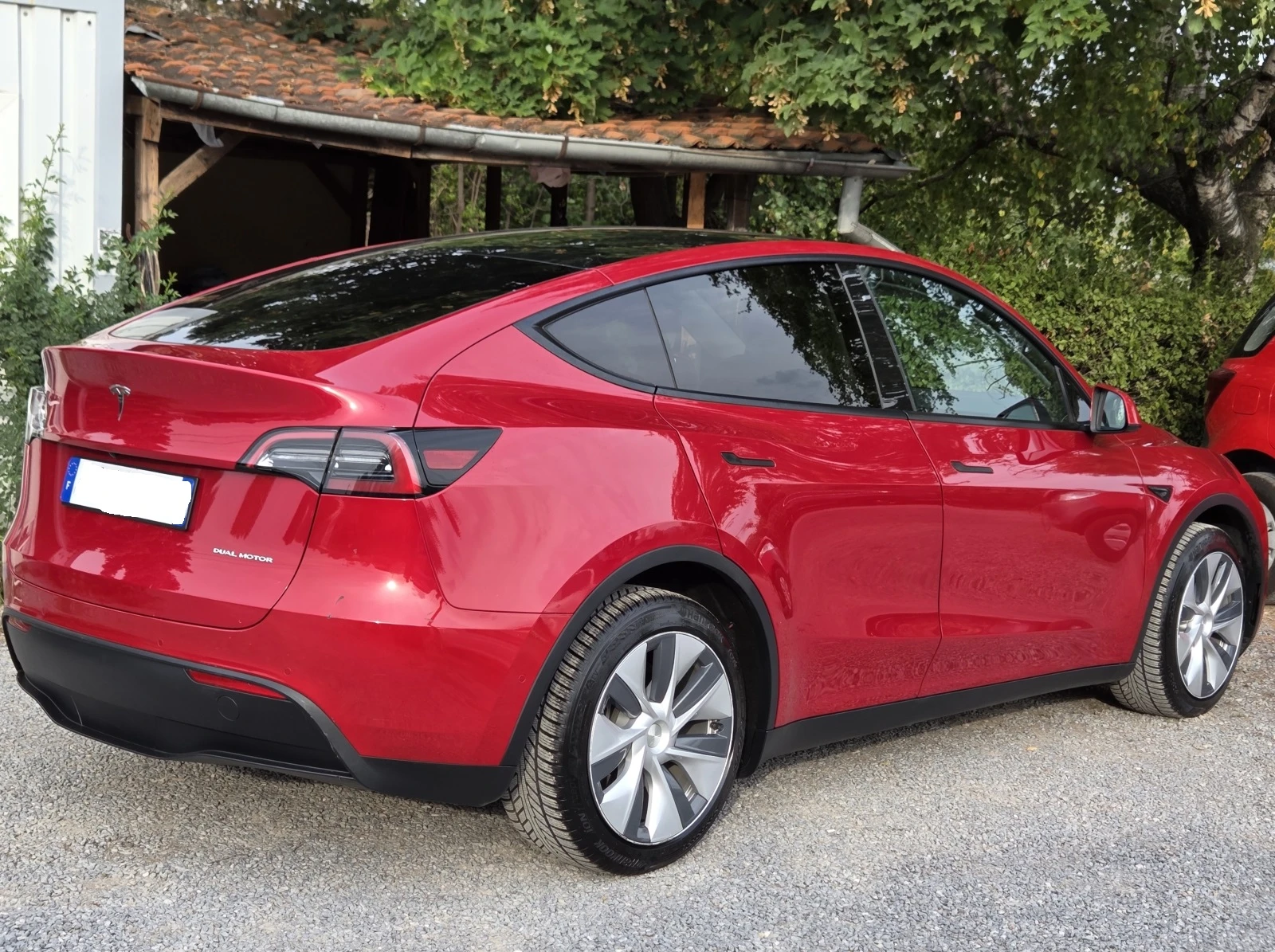 Tesla Model Y LONG RANGE DUAL MOTOR 514 kc. AWD 90000km, снимка 8 - Автомобили и джипове - 55826086
